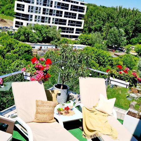 Penthouse View Aeroport Iasi 2 Apartment Exterior photo